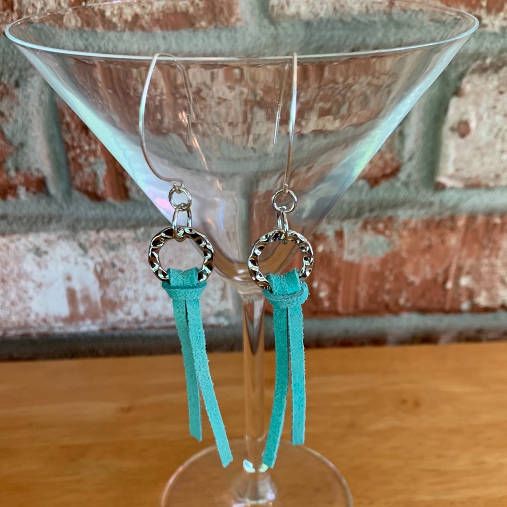 Elizabeth Rayden Daisy Duke Earrings